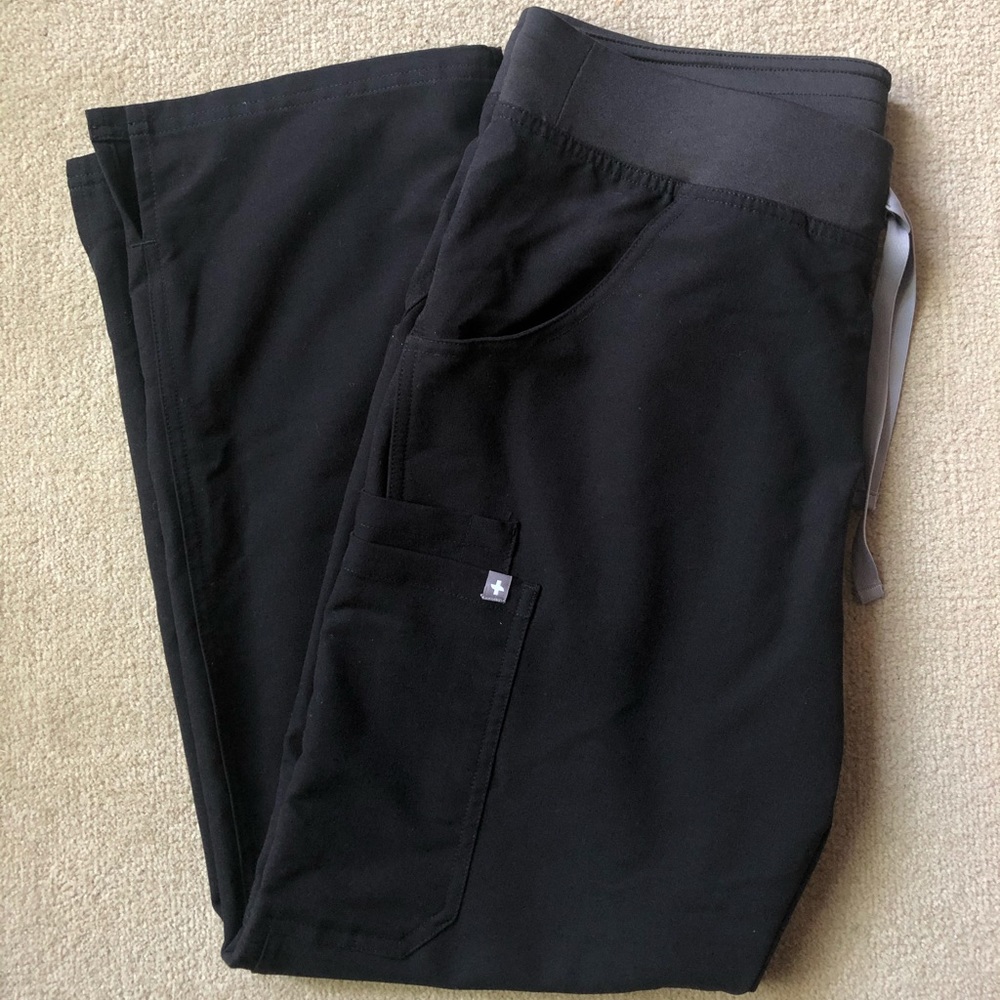 Figs Black MP Kade cargo pant